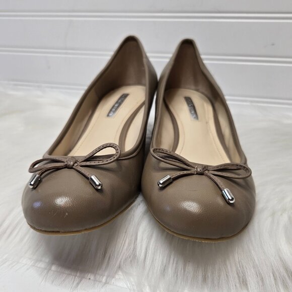 BCBGeneration Women's Beige TEGAN Wedge Pump Shoes Size 8.5 BCBG Slip-On Comfort - Picture 4 of 9